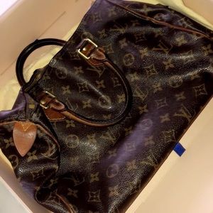 louis vuitton hand bag